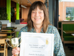 Innovation Award for Dr Annette Richardson