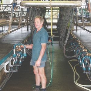 IQ clusters speed up milking for  Oz farmer