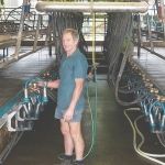 IQ clusters speed up milking for  Oz farmer