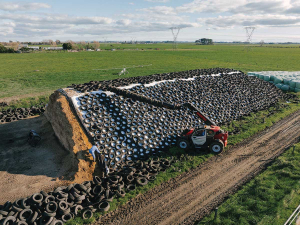 The Tyre Tosser offer a relatively stress-free method of delivering tyres up onto the clamp plus an easy way of removal for feeding and stacking for future use.