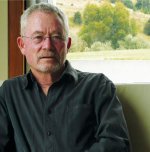 Martinborough founder retires