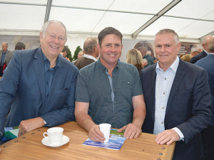 New Fonterra director Peter McBride (right) with shareholders Stuart Bay (left) and Dean Fountain.