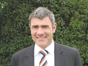 Former Agriculture Minister Nathan Guy will take over as chair of Apiculture New Zealand in July.