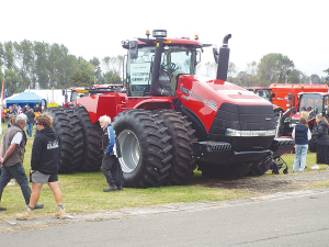 European agricultural tractor registrations last year were 4.9% lower than in 2022.
