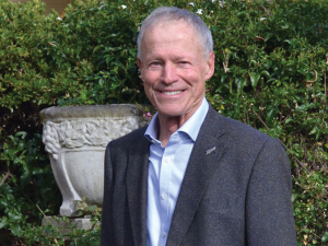 Sir Lockwood Smith: Use academic freedom with great care
