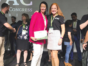 The New Zealand Ambassador to Colombia Lucy Duncan (left) and NZ Avocado CEO Jen Scoular following the NZ bid win announcement.