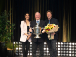 Andrew Fenton (center) won the 2025 Bledisloe Cup.