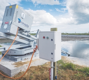 Pond stirrers deliver balanced nutrient spread