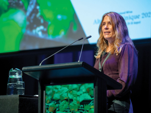 Dr Hayley Ridgway talks of harnessing the microbiome of grapevines. Photo Credit: Richard Briggs.