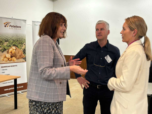 Potatoes NZ chief executive Kate Trufitt, SVS programme manager, Andrew Barber, and Horticulture Minister Nicola Grigg.