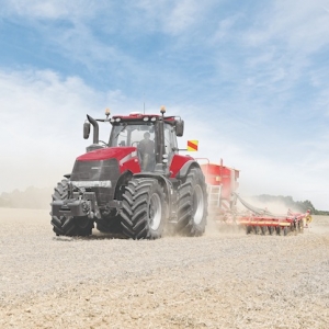 World tractor sales stagnate