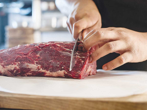 The meat industry is warning that processing and exporting jobs are in jeopardy unless specialist migrants are allowed to remain in the country.