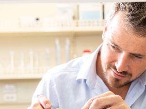 Dr Darrell Lizamore. Photo Credit: Stephen Goodenough