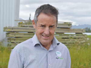 Mastitis expert Steve Cranefield says some farmers wrongly believe mastitis is contagious.