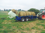 Multi-4 and 5 bale feeders offer a major leap in productivity if you need to lift and feed 10 or more bales daily.