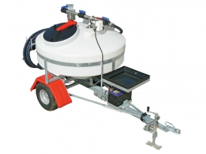 The latest transporter/mixer for milk or colostrum from McKee Plastics.