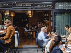 Smith &amp; Sheth wine lounge