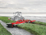 Using a mower-conditioner enables faster drying and helps preserve valuable nutrients in the forage.