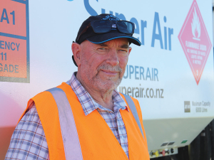Wet Autumn Disrupts Aerial Topdressing as Pilots Warn Over Safety Risks