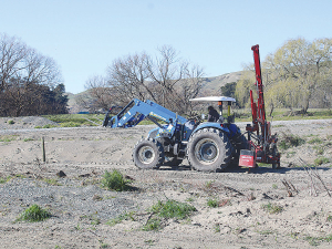 Two new Case IH and New Holland tractors, and Kinghitter post rammers, are allowing fencing crews to operate as quickly and efficiently as possible.