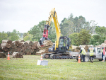 Over 300 farmers received free fencing materials at a charity event put on by the Rapid Relief Team in Wellsford.