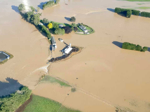Floods are ravaging Southland-South Otago. Photo: High Country Helicopters/Facebook.