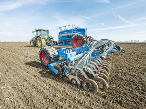 The new Lemken Solitair ST seed drill.