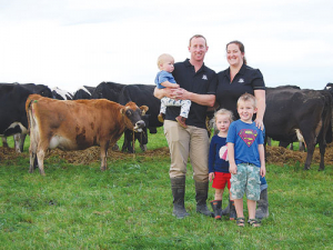 2017 Share Farmers of the Year, Christopher and Siobhan O’Malley, with Finnian (5), Aisling (3), and Ruairi (10 months), on their farm near Lauriston in Mid-Canterbury. Rural News Group.