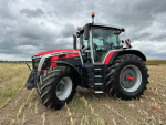 The new MF 8S Xtra at work.