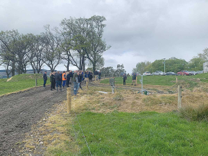 Around 50 people attended a field day in Otago recently to discuss looming regional effluent rules.