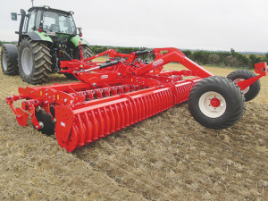 The new Maschio Presto disc harrow is ideal for uniform paddock work up to 10cm deep at speeds up to 15km/h.