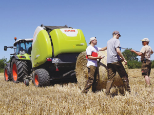 The new Claas Variant 400 series passed its test with flying colours.