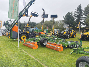 Tractor, machinery sales dip