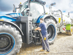New Holland’s T7 Methane Power LNG prototype tractor offers 270hp maximum output and is powered by liquified natural gas.