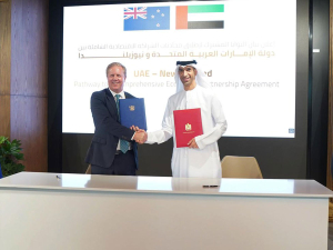 New Zealand Trade Minister Todd McClay and UAE Trade Minister Dr Thani bin Ahmed Al Zeyoudi. Photo Credit: Todd McClay/Twitter.